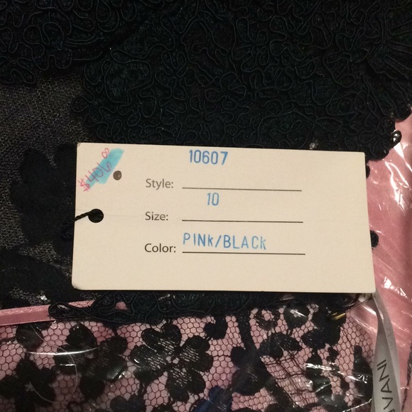 Jovani NEW pink gown with train and scarf size 10 - Picture 7 of 8